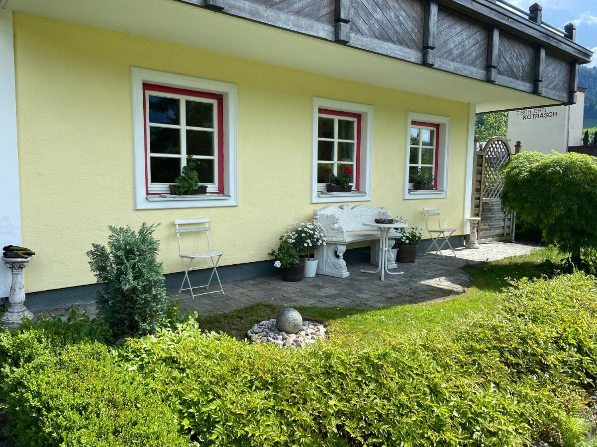 Apartment Cinderella Oberhaus Bagian luar foto