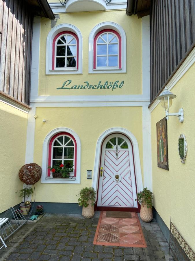 Apartment Cinderella Oberhaus Bagian luar foto